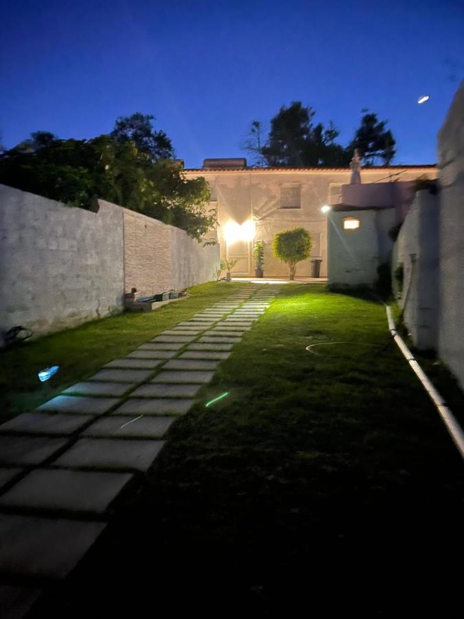 Kerart Lima Villa Armacao de Pera Bagian luar foto