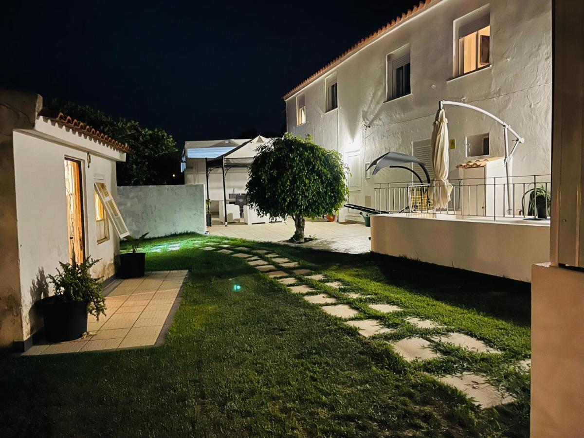 Kerart Lima Villa Armacao de Pera Bagian luar foto